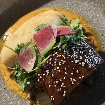 Haven Kitchen + Bar - Pork belly - Cocktail Bars Near Me - Langley City, British Columbia