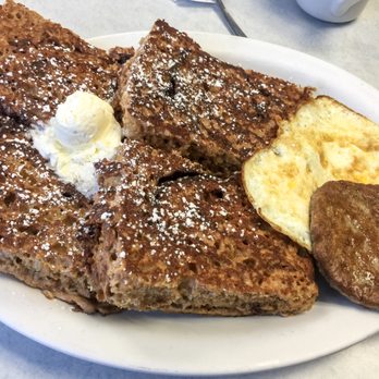 Sweetpeas - Cinnamon roll french toast combo - Breakfast & Brunch Near Me - Auburn, California Sweetpeas - Cinnamon roll french toast combo - Breakfast & Brunch Near Me - Auburn, California