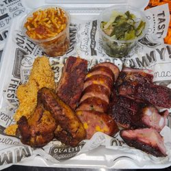 Lil g's Smokehouse - Sample Plate