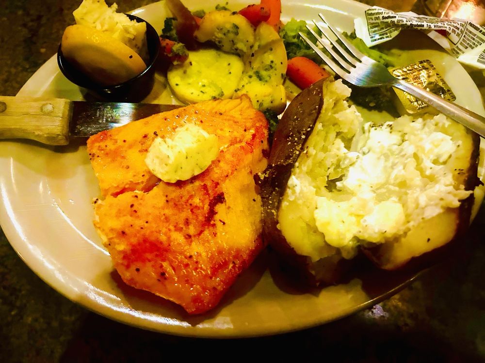 Social spots from Henry's Restaurant