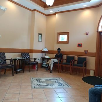 Kim Henry, DMD - Very nice waiting area - General Dentistry Near Me - Hapeville, Georgia Kim Henry, DMD - Very nice waiting area - General Dentistry Near Me - Hapeville, Georgia