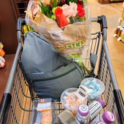 Fresh Thyme Market - Picking up a few things