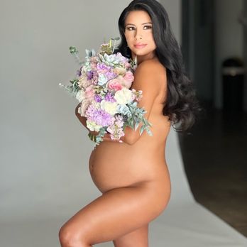 KD Photo Studio - Maternity shoot - Session Photography Near Me