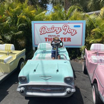 Dairy Joy - My toddler loved the 1950s golf carts. - Ice Cream & Frozen Yogurt Near Me - Tampa, Florida Dairy Joy - My toddler loved the 1950s golf carts. - Ice Cream & Frozen Yogurt Near Me - Tampa, Florida