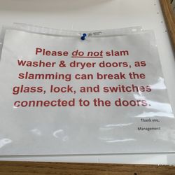 Bubbles Coin Laundry - Signs