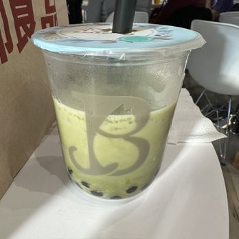 Baroness - Uji matcha latte with pearls - Bubble Tea Near Me - Toronto, Ontario Baroness - Uji matcha latte with pearls - Bubble Tea Near Me - Toronto, Ontario