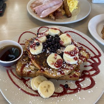 Harpoon Harry's - Harry's Special and Key Lime Pie French Toast - Breakfast & Brunch Near Me - Key West, Florida Harpoon Harry's - Harry's Special and Key Lime Pie French Toast - Breakfast & Brunch Near Me - Key West, Florida