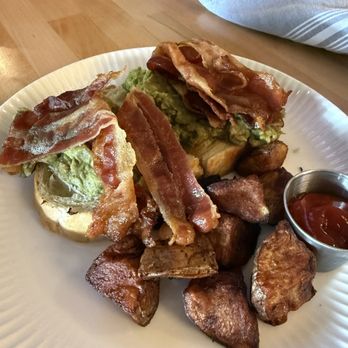 Happy Fish - Avocado toast with bacon instead of eggs - Sports Bars Near Me - Lahaina, Hawaii Happy Fish - Avocado toast with bacon instead of eggs - Sports Bars Near Me - Lahaina, Hawaii