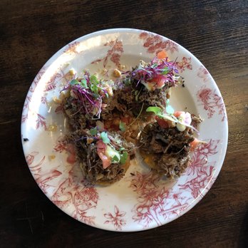 FINKA Table & Tap - Tostones con Vaca Frita! 5 Stars - Asian Fusion Near Me - Miami, Florida FINKA Table & Tap - Tostones con Vaca Frita! 5 Stars - Asian Fusion Near Me - Miami, Florida