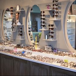 Taylor Optical - Tons of beautiful frames