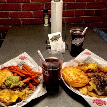 Fuddruckers - Burgers Near Me - Hummelstown, Pennsylvania Fuddruckers - Burgers Near Me - Hummelstown, Pennsylvania