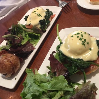 El Dorado Kitchen - Salmon Benedict - New American Near Me - Sonoma, California El Dorado Kitchen - Salmon Benedict - New American Near Me - Sonoma, California