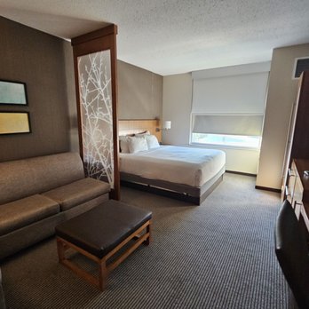 Hyatt Place Austin/Round Rock - Bedroom - Hotels Near Me - Round Rock, Texas Hyatt Place Austin/Round Rock - Bedroom - Hotels Near Me - Round Rock, Texas