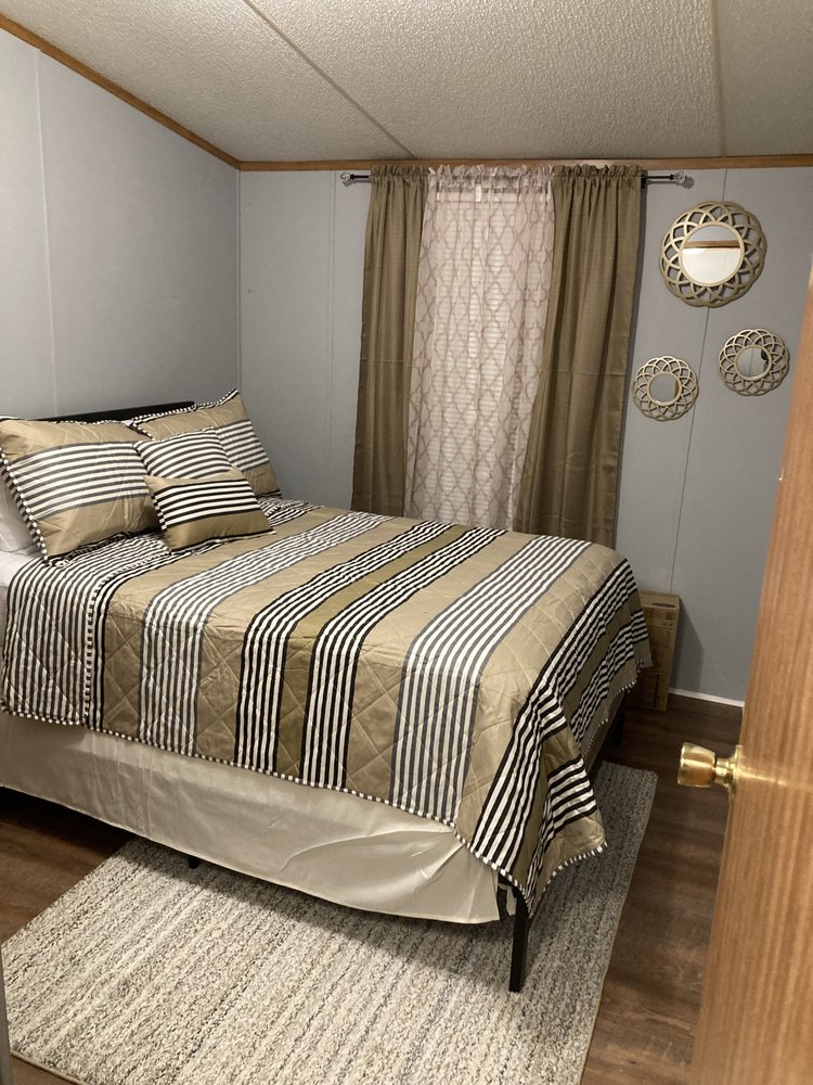 THE CHARI PLACE 12 Photos Selma, Alabama Vacation Rentals Phone