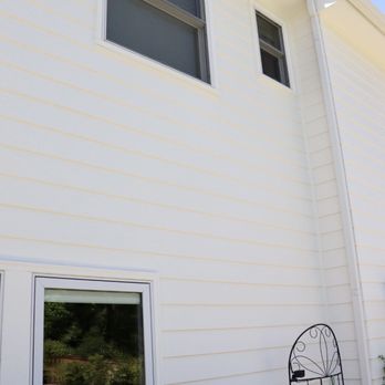 Screens Today - Side of home (screens on upper, exterior and lower, interior). - Shades & Blinds Near Me Screens Today - Side of home (screens on upper, exterior and lower, interior). - Shades & Blinds Near Me