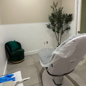 Glow Aesthetic Center - Medical Spas Near Me - Thousand Oaks, California Glow Aesthetic Center - Medical Spas Near Me - Thousand Oaks, California