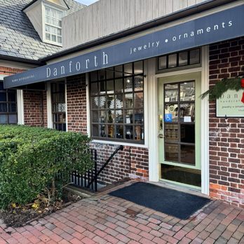 Merchants Square - Danforth Jewelry - Shopping Centers Near Me - Williamsburg, Virginia