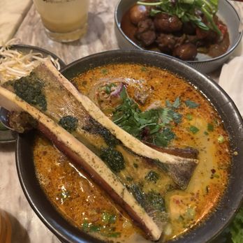 Ginger and Lemongrass - Spicy Lemongrass Soup (Large) - Vietnamese Near Me - New York, New York
