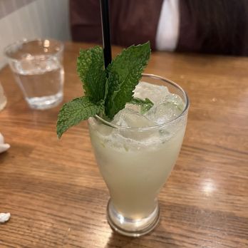 Cafe Colline - Mint Condition mocktail - French Near Me - Arlington, Virginia