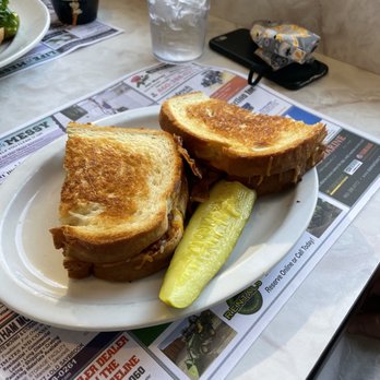 Parthenon Diner - Old Saybrook - Grilled Cheese with bacon - Diners Near Me - Old Saybrook, Connecticut Parthenon Diner - Old Saybrook - Grilled Cheese with bacon - Diners Near Me - Old Saybrook, Connecticut
