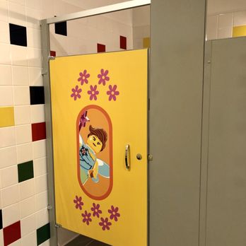 LEGO Discovery Center - Kids Activities Near Me - Springfield, Virginia