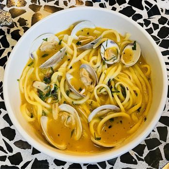 Grazie Nonna - Vongole - Italian Near Me - Washington, DC, District of Columbia