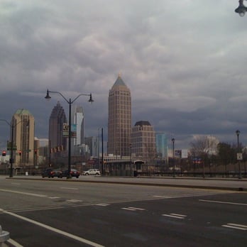 Atlantic Station Shuttle - Airport Shuttles Near Me - Atlanta, Georgia