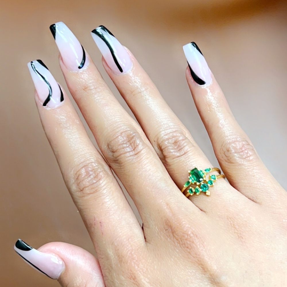 Ivy's Nails & Spa - Acrylics - Nail Salons Near Me - Temecula, California