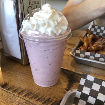 Yeg Burger - Strawberry milkshake - Burgers Near Me - Edmonton, Alberta