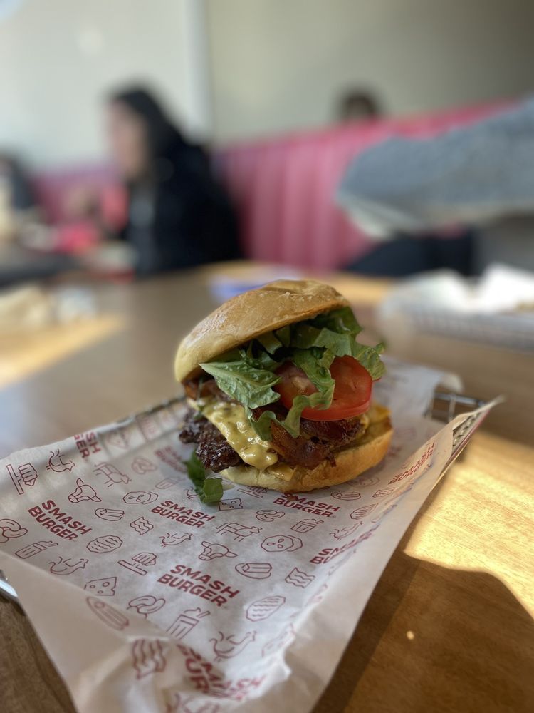 SMASHBURGER Updated October 2024 204 Photos & 223 Reviews 1800 Rockville Pike, Rockville
