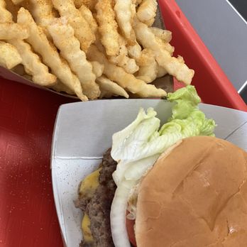 Nick's Old Fashioned Hamburger House - IG: @foodie__fe - cheeseburger with lettuce & tomato w/ seasoned fries. - Burgers Near Me - Lexington, North Carolina Nick's Old Fashioned Hamburger House - IG: @foodie__fe - cheeseburger with lettuce & tomato w/ seasoned fries. - Burgers Near Me - Lexington, North Carolina