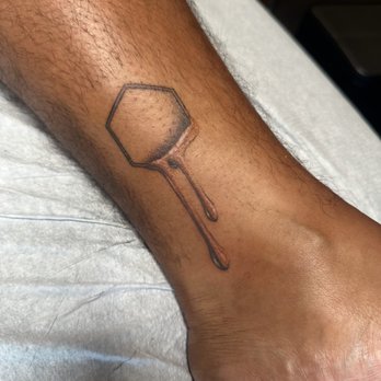 Seventh Serpent Tattoo - Honey Comb | B&W Dimension - Tattoo Near Me - San Diego, California Seventh Serpent Tattoo - Honey Comb | B&W Dimension - Tattoo Near Me - San Diego, California