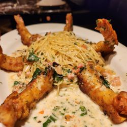 Grand Lux Cafe - Shrimp Scampi