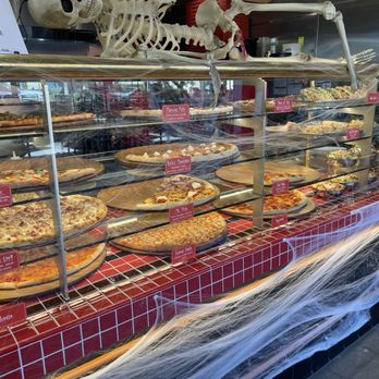 Mr Moto Pizza - Inside - Pizza Near Me - Irvine, California
