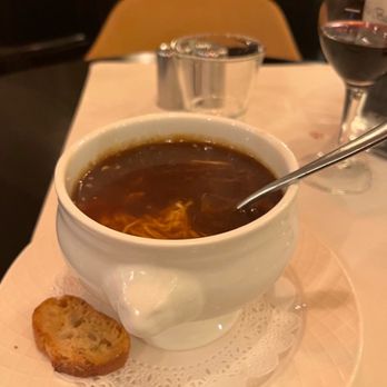 Le Corner Café - French onion soup, c'est magnifique! - French Near Me - Paris, 75
