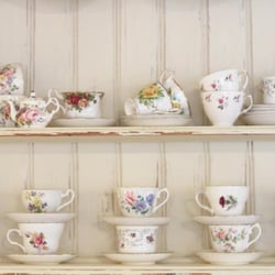 The Vintage Cake House