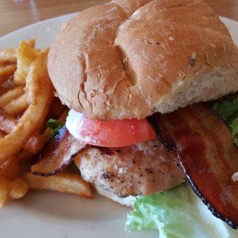 Lakefront Brewery - Chicken Sandwich - Breweries Near Me - Milwaukee, Wisconsin