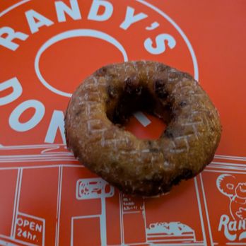 Randy's Donuts - @endoedibles on Instagram 10/6/25 Cinnamon Cake Donut - Coffee & Tea Near Me - Las Vegas, Nevada