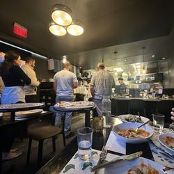 Pizzana - West Hollywood - Crowd waiting for takeout orders