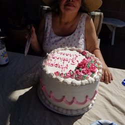 Delizioso Bakery - Paul @ Delizioso bakery 2th street San Pedro