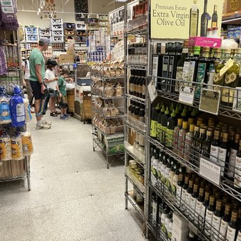 Zabar's - Bakeries Near Me - New York, New York