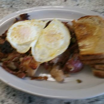 The Stilly Diner - Corned beef hash with toast. - American Near Me - Arlington, Washington The Stilly Diner - Corned beef hash with toast. - American Near Me - Arlington, Washington