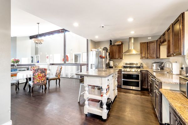 Gardens Care Senior Living - Majestic View