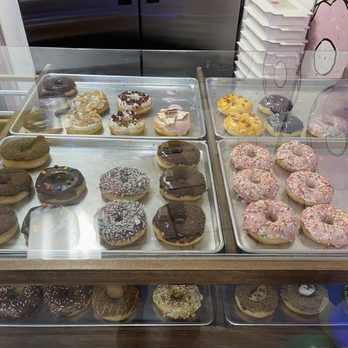 Grizzly Donuts - Donuts Near Me - Eagle River, Alaska
