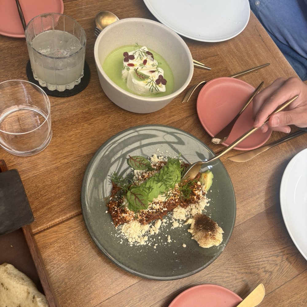 Sud 777 - Burrata, fideos con mole - Mexican Near Me - Ciudad de Mexico, DIF Sud 777 - Burrata, fideos con mole - Mexican Near Me - Ciudad de Mexico, DIF