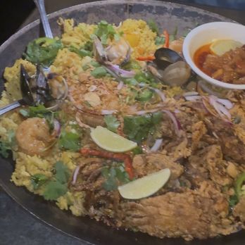 Little Sister - Vietnamese Near Me - El Segundo, California Little Sister - Vietnamese Near Me - El Segundo, California