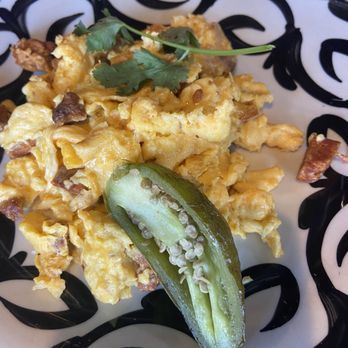 Kalaveras - Huevos con chorizo - Mexican Near Me - Rancho Cucamonga, California