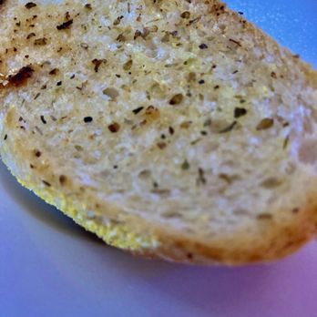 Overlea Diner - Garlic bread. This was the only thing my daughter finished eating. - Diners Near Me - Baltimore, Maryland