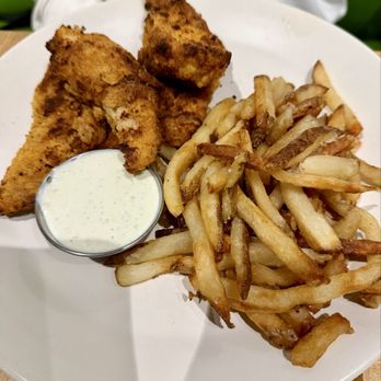 True Food Kitchen - Chicken strips and fries - New American Near Me - San Diego, California True Food Kitchen - Chicken strips and fries - New American Near Me - San Diego, California