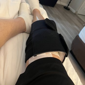 Nanoknee Institute - Ice treatment after Dr. Vance Eberly in Downey, CA performed my nano knee procedure - Surgeons Near Me - Torrance, California